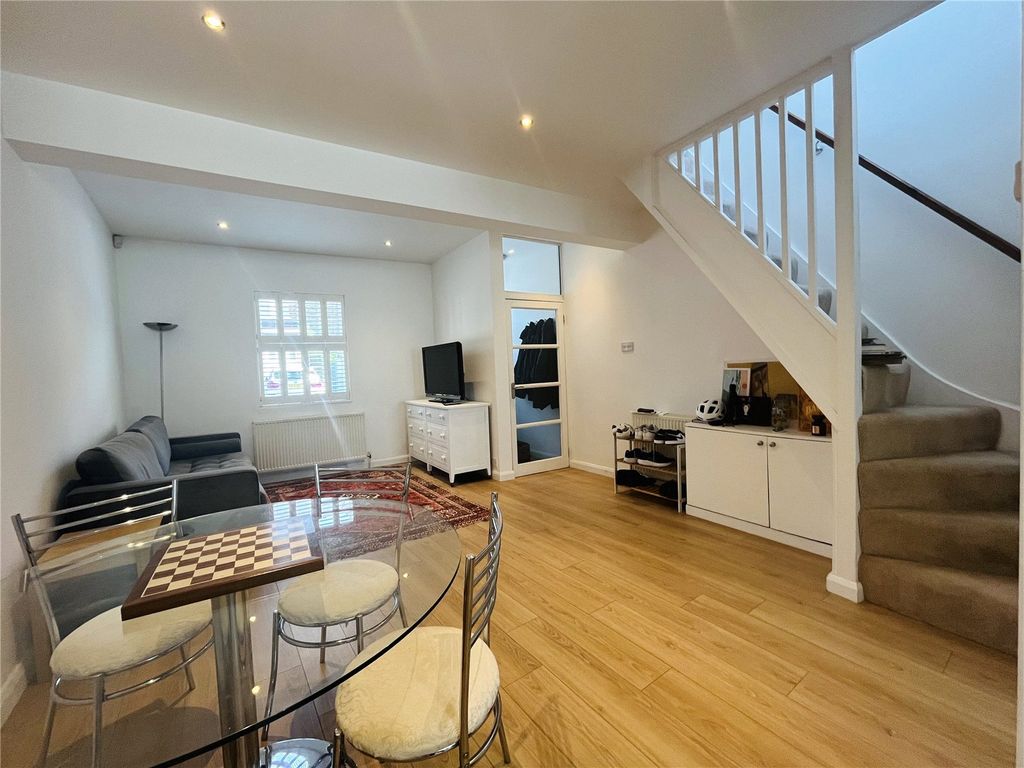 Property photo 2 of 9 Reception Room