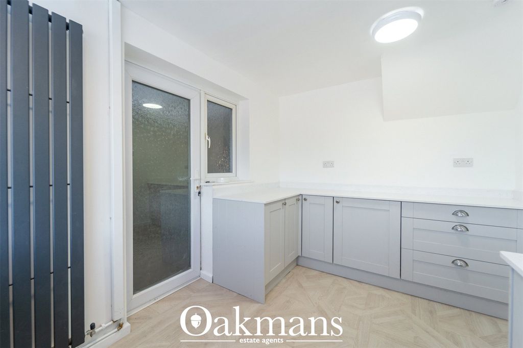 Property photo 3 of 31 Picture No. 17