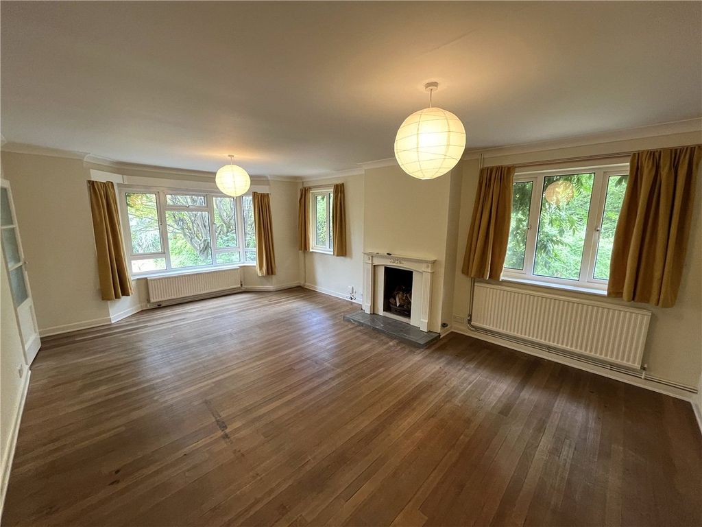 Property photo 3 of 14 Picture No. 04