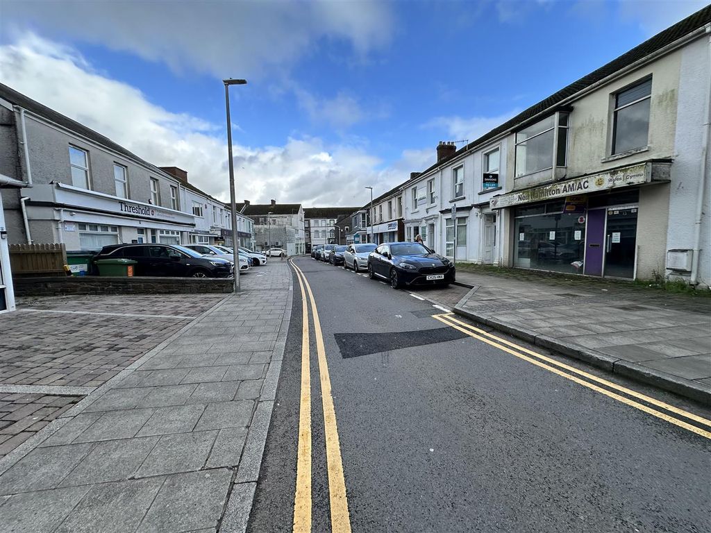 Property photo 2 of 9 Img_8693.Jpeg