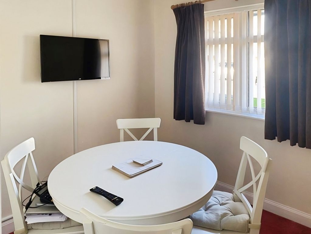 Property photo 3 of 6 Gallery