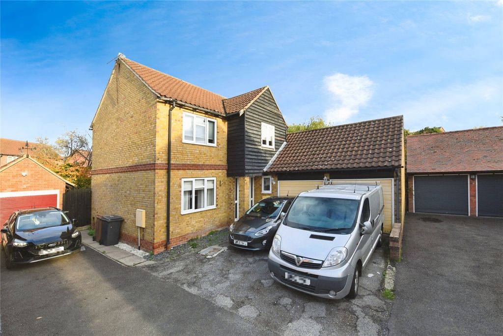 Property photo 1 of 15 Picture No. 34