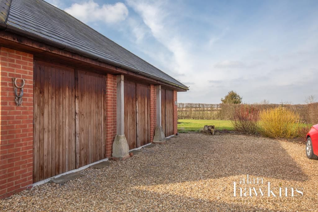 Property photo 3 of 25 Ah3407-21.Jpg