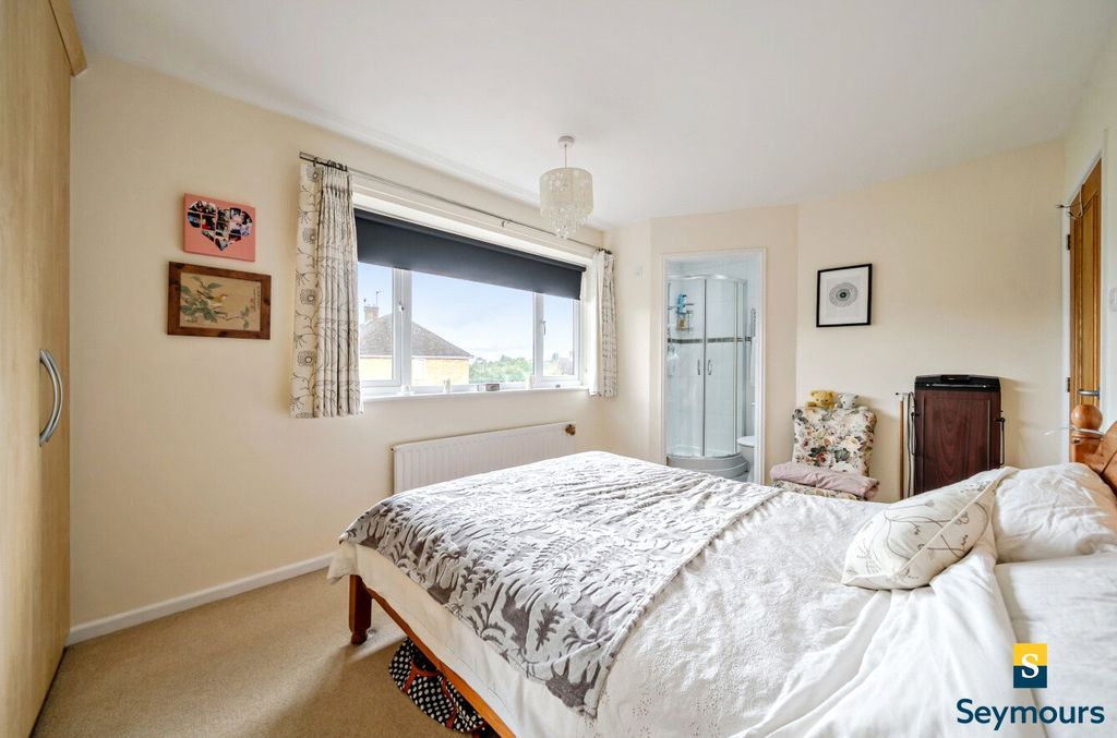 Additional image 10 of 3 bed semi-detached house for saleGuildford, Surrey GU1