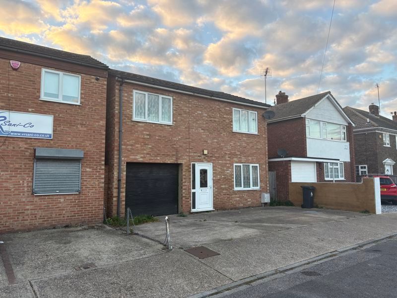 Property photo 1 of 11 Photo 12