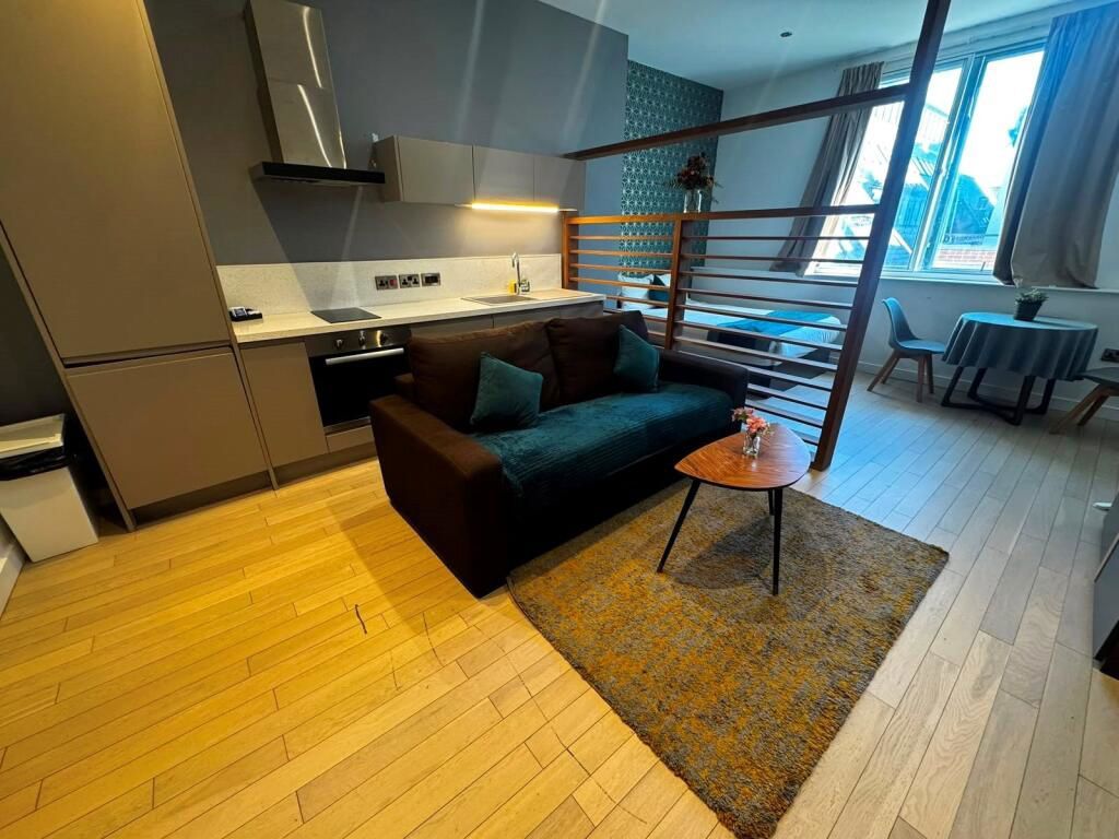 Property photo 3 of 6