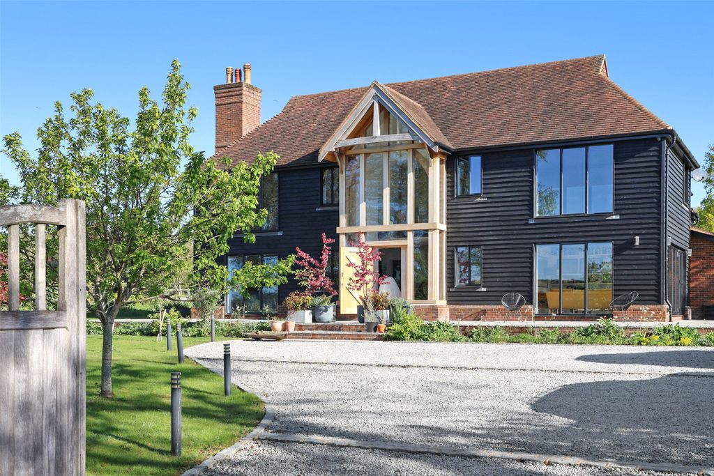 Property photo 1 of 43 Picture No. 43