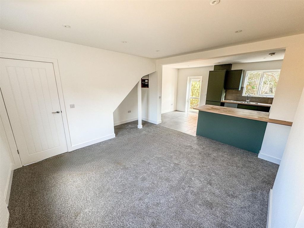 Property photo 3 of 21 Img_2855.Jpg