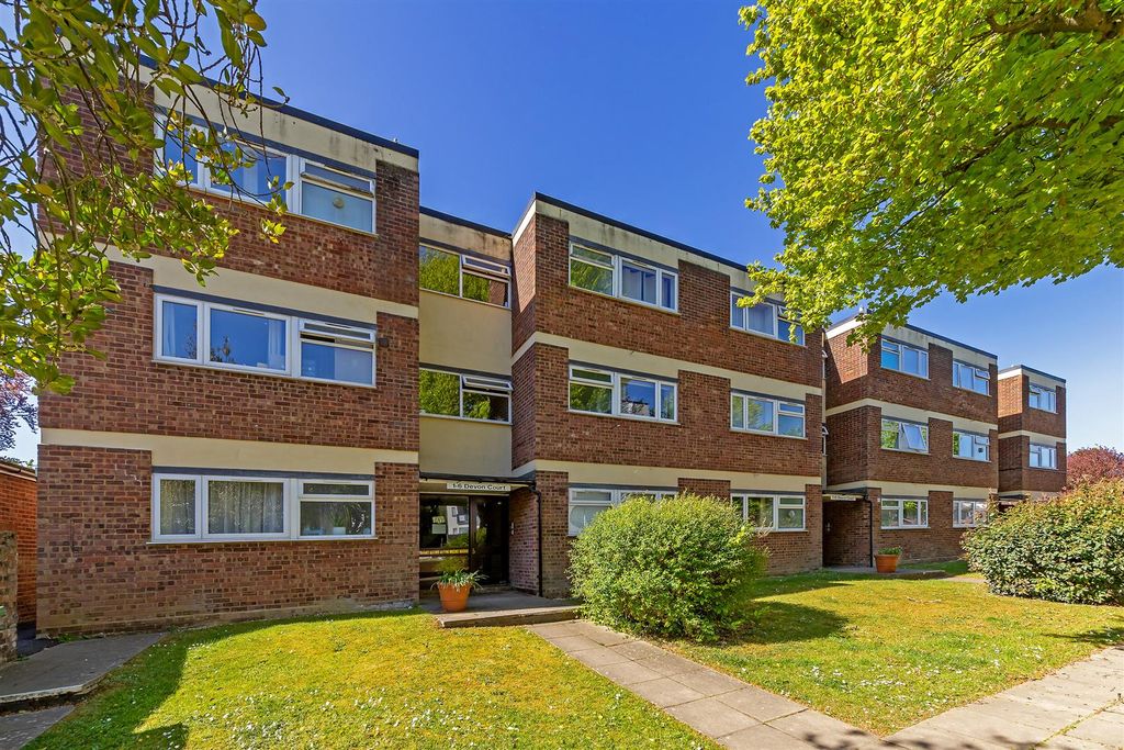 Property photo 1 of 17 3Devoncourt-4.Jpg