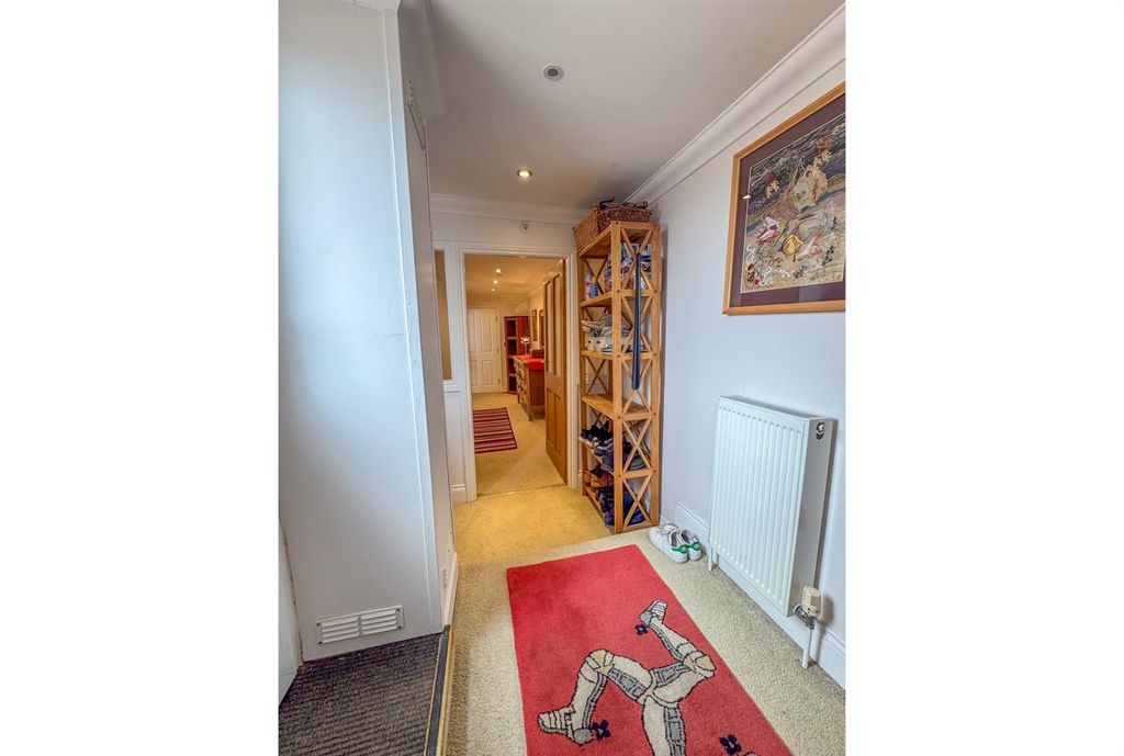 Property photo 2 of 16 Garden Flat, 4 Athol House (2).Jpg