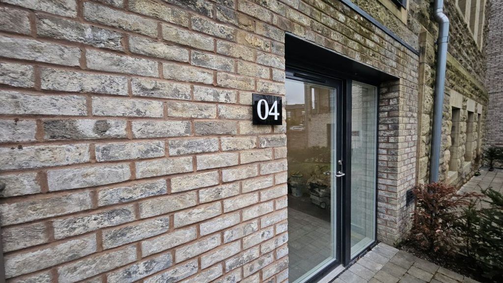 Property photo 3 of 21 3