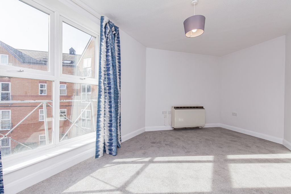 Property photo 2 of 8 155296