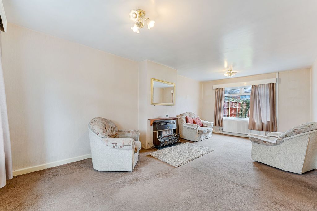 Property photo 3 of 21