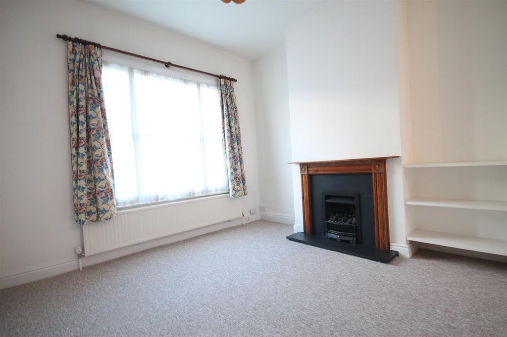 Property photo 3 of 7 3S_Jtdz1K1Szyku608Auny6Bzre.Jpg