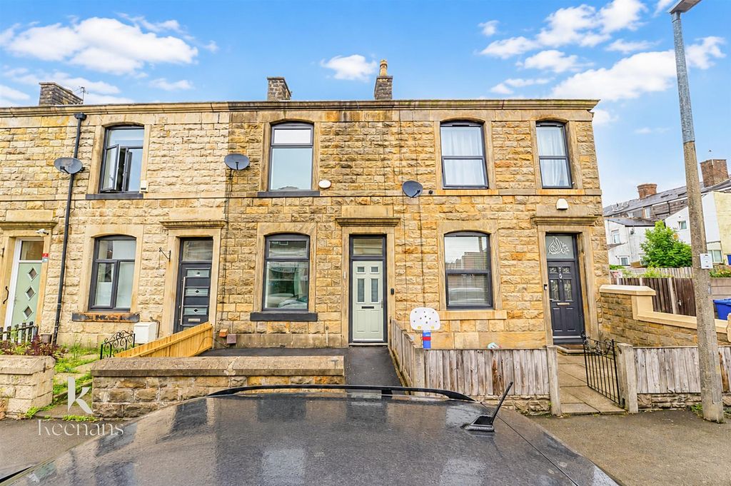 Property photo 1 of 20 P-17.Jpg