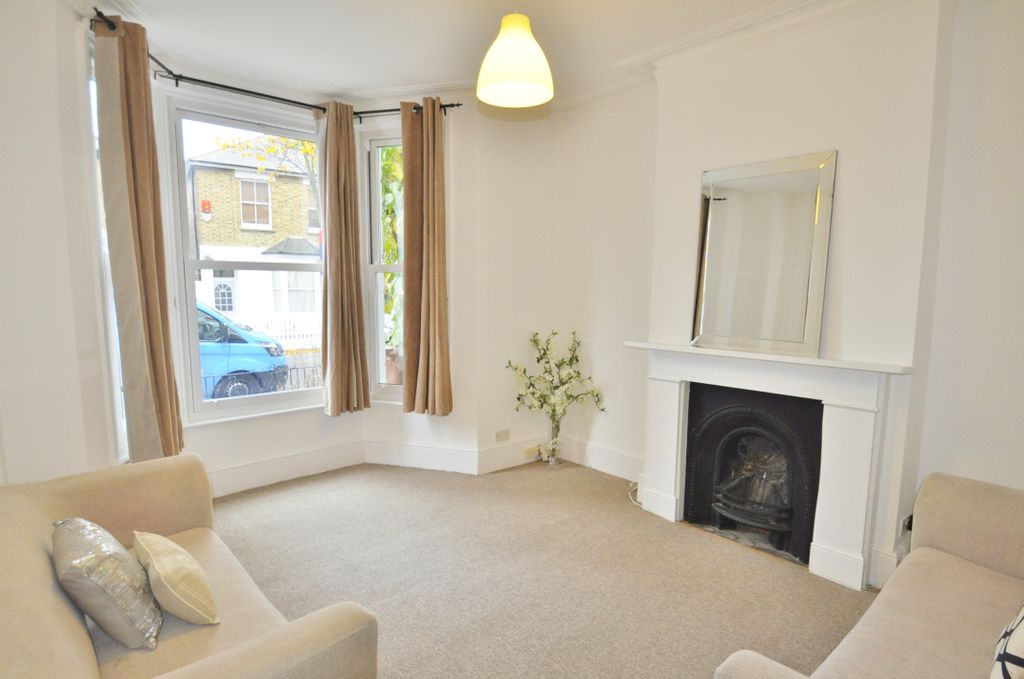 Property photo 3 of 8