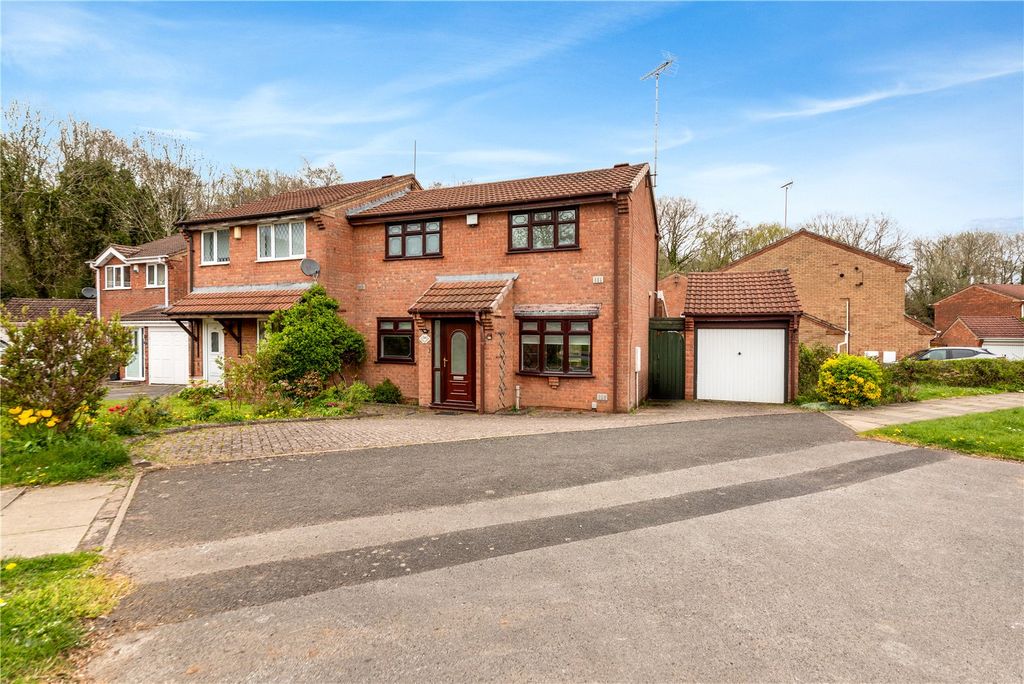 Property photo 1 of 16 Picture No. 15