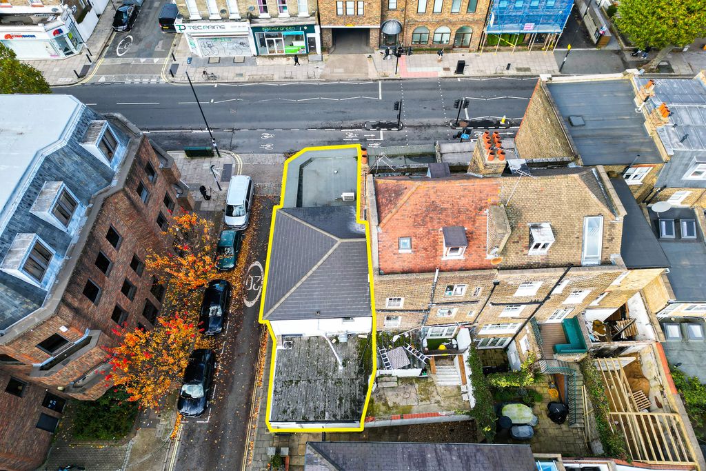 Property photo 2 of 16 357 King Street, Hammersmith, London, W6 9Nh