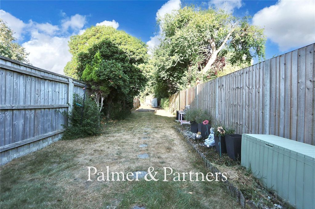 Property photo 2 of 19 Picture No. 02