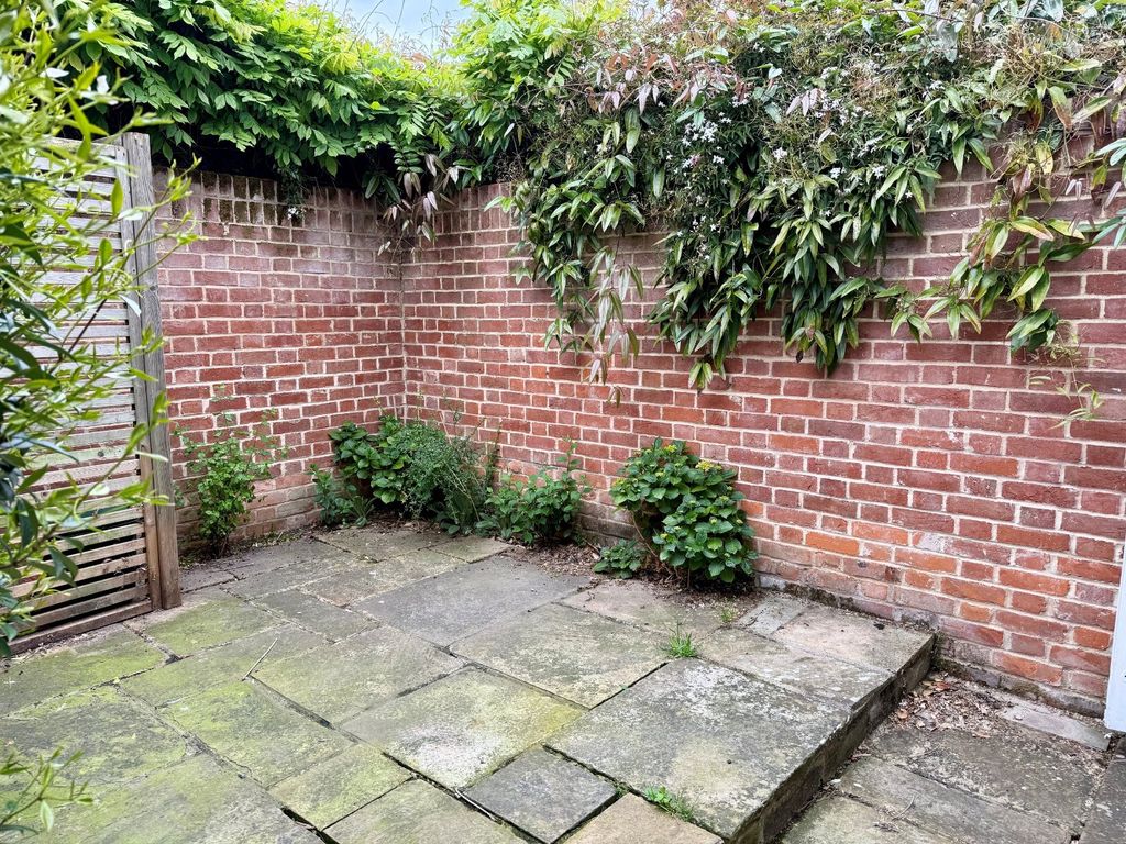 Property photo 3 of 17 Picture No. 08