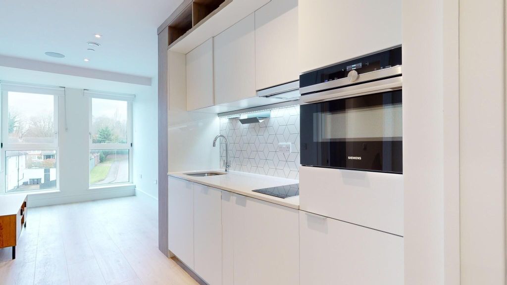 Property photo 2 of 15 Kitchen