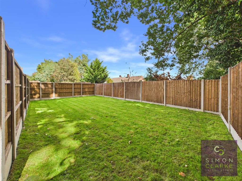 Property photo 2 of 17 Cam05425G0-Pr0171-Still003.Jpg