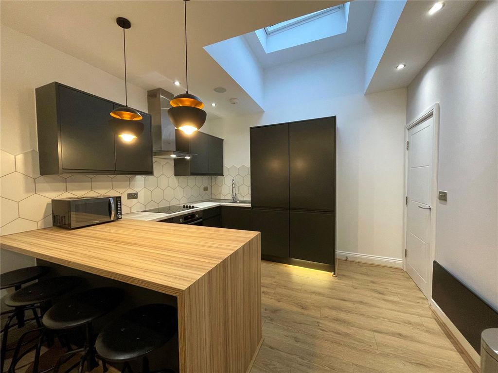 Additional image 4 of 2 bed flat for saleCity Bridge Apartments, Glovers Court, Preston, Lancashire PR1