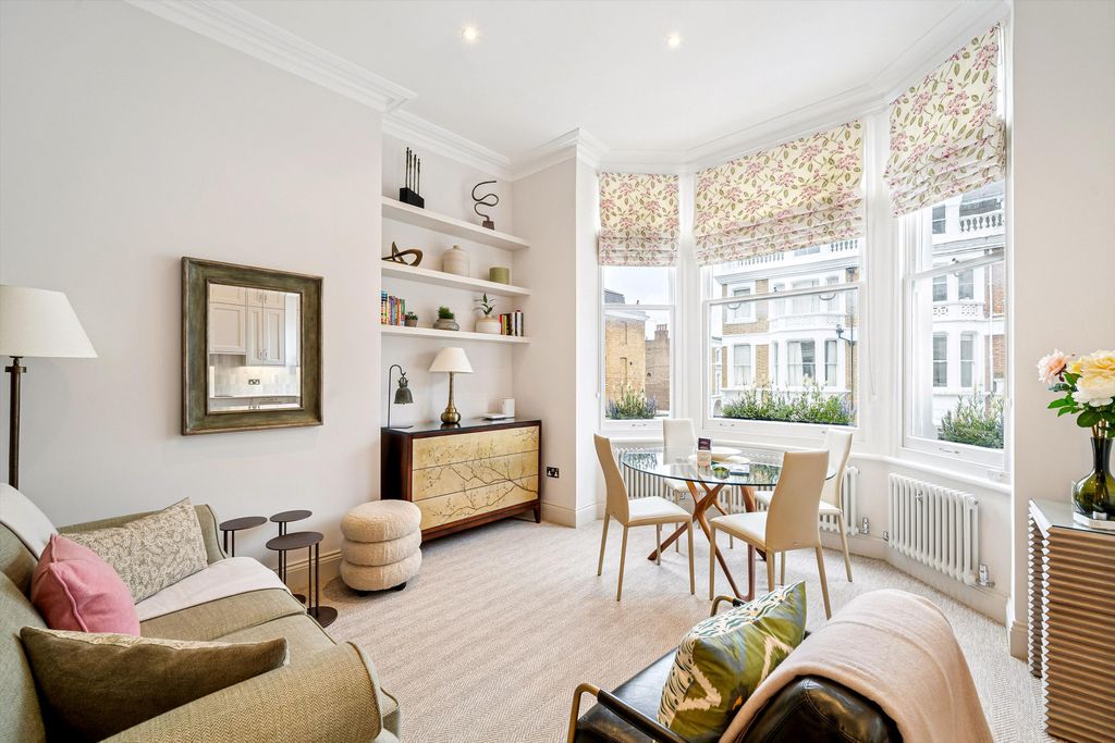 Property photo 1 of 12 Image