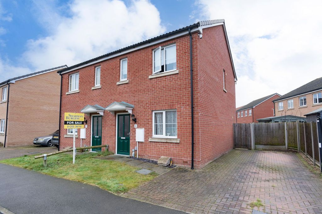 Property photo 1 of 10