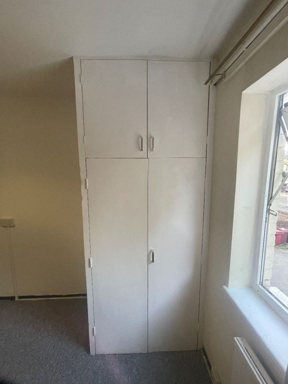Property photo 3 of 3