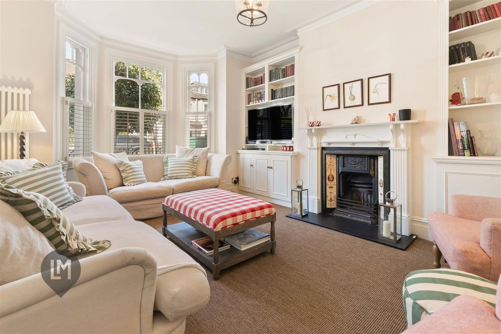 Property photo 3 of 10 Reception Room