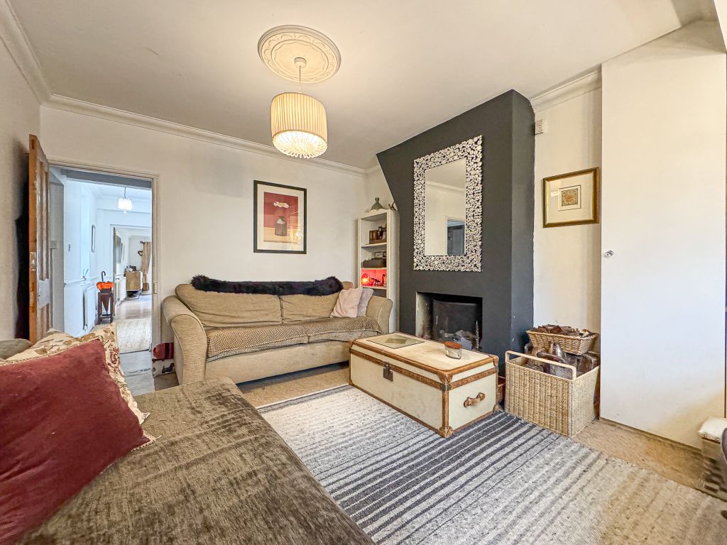 Property photo 3 of 14 Living Room