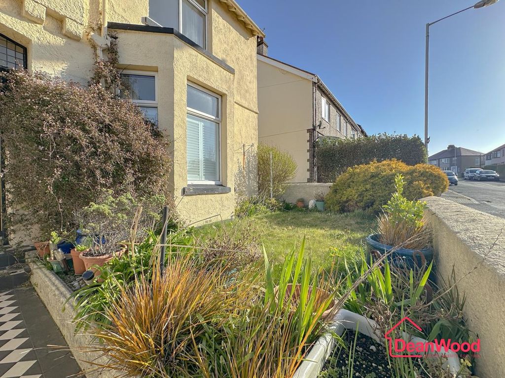 Property photo 2 of 33 No-16.Jpg