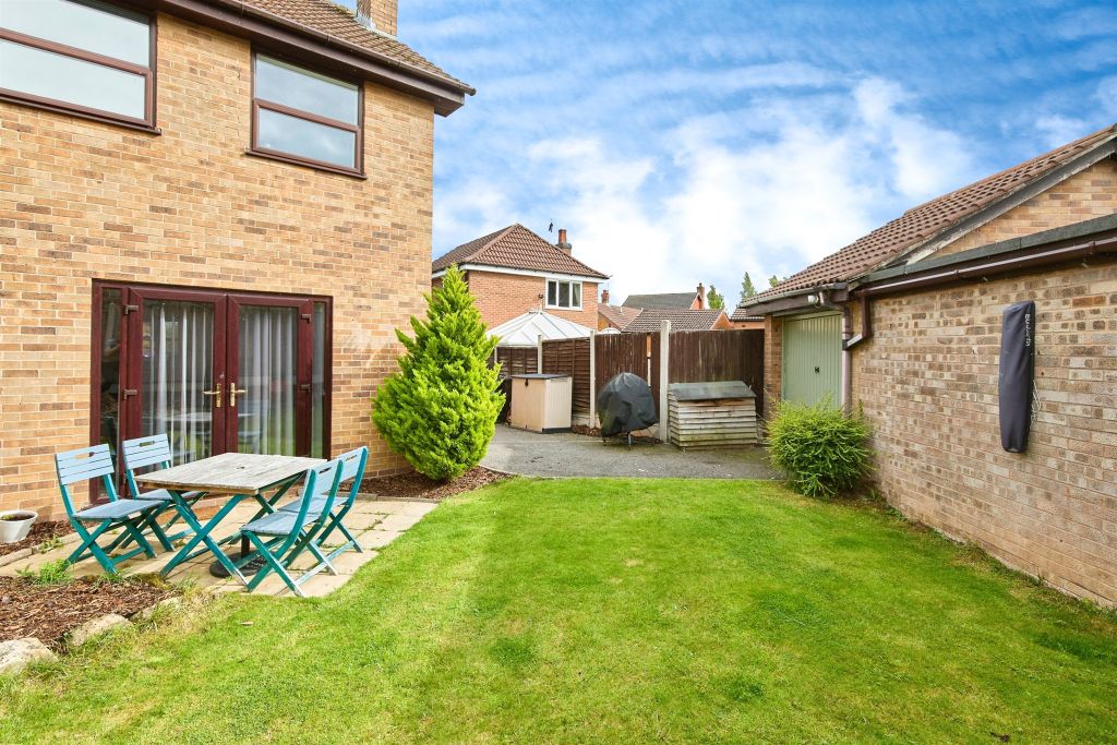 Property photo 2 of 16