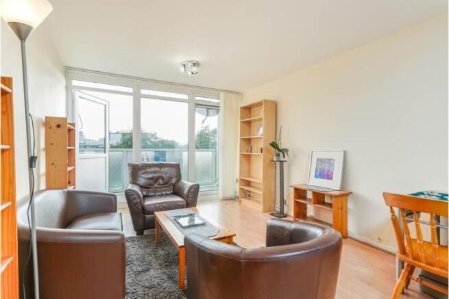 Property photo 2 of 12 3986885