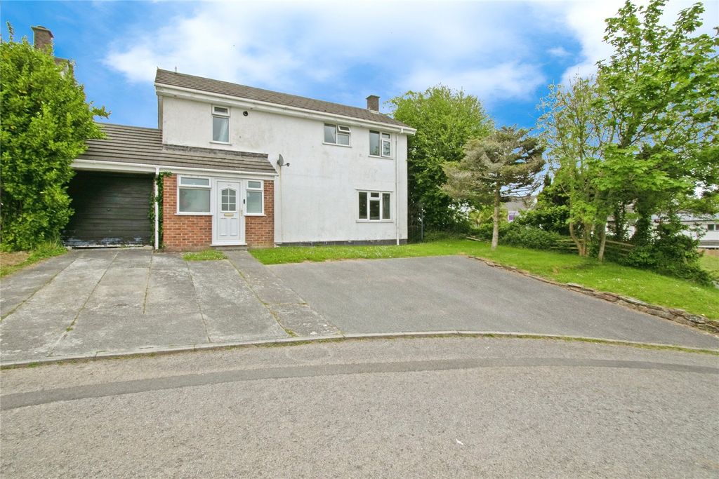 Property photo 1 of 15 Front