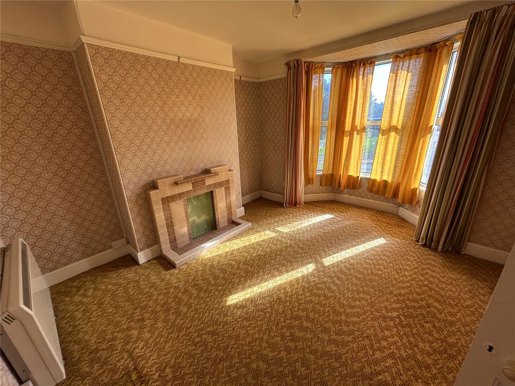 Property photo 3 of 11 Picture No. 05