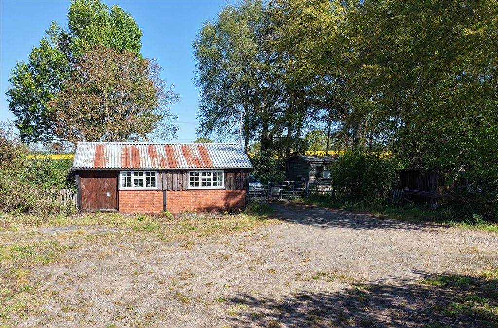 Property photo 2 of 3 Picture No. 02