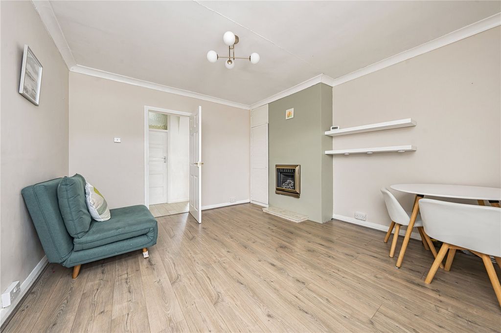 Property photo 2 of 9 Picture No. 03