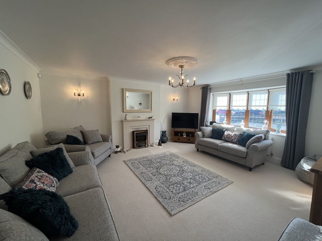 Property photo 3 of 23 Not Specified