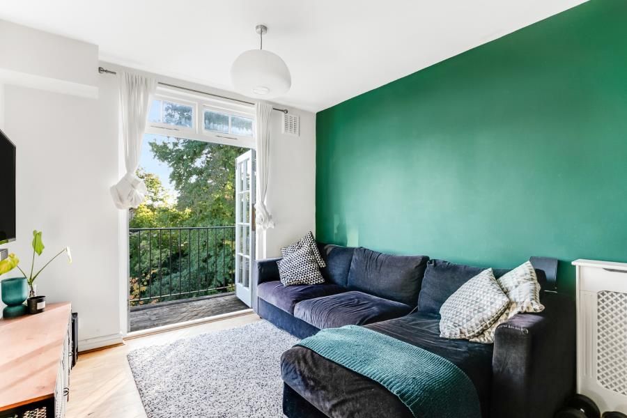 Property photo 2 of 21