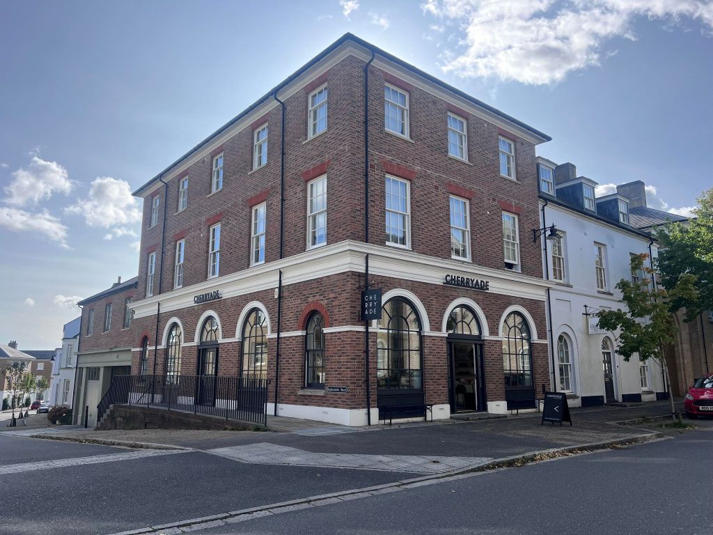 Property photo 1 of 1