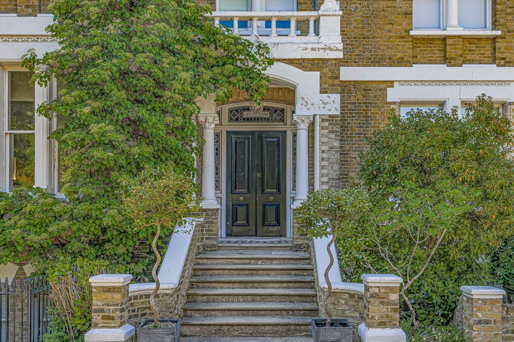 Property photo 3 of 76 Picture No. 89