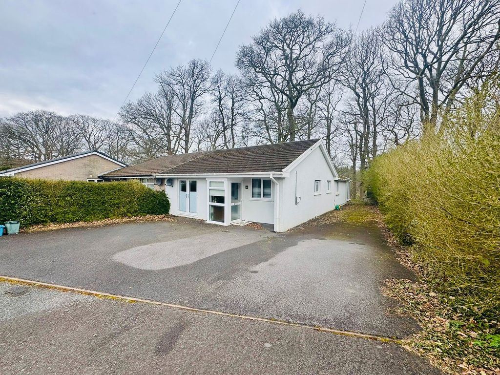 Property photo 1 of 31