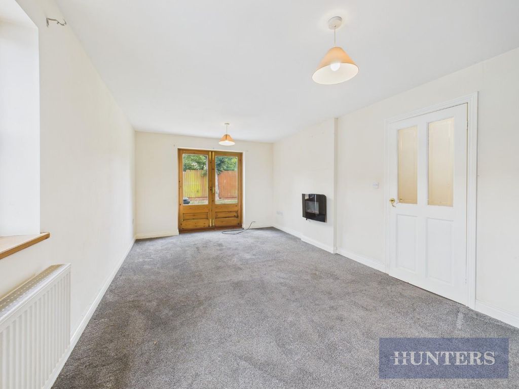 Property photo 3 of 19 Cam05316G0-Pr0189-Still009.Jpg
