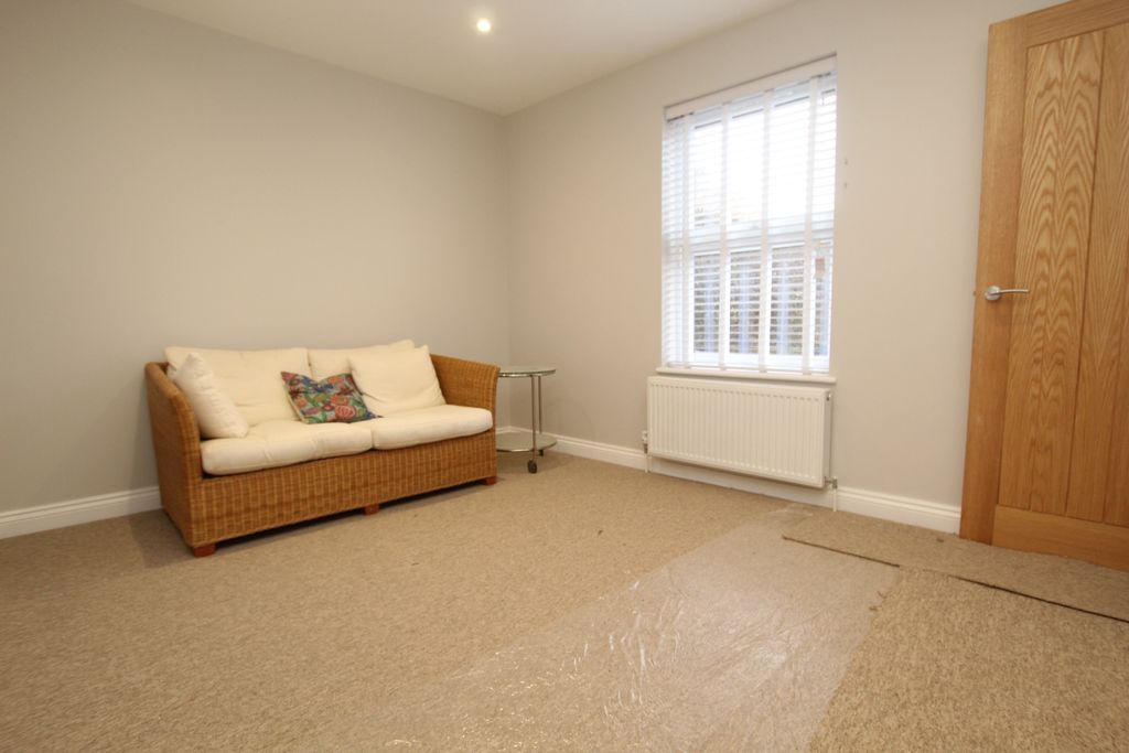 Property photo 2 of 15 Living Room