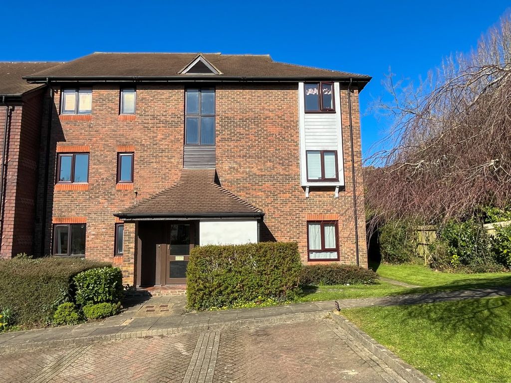 Property photo 1 of 9