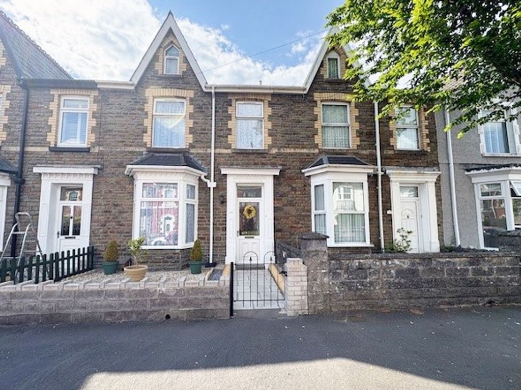 Property photo 1 of 36