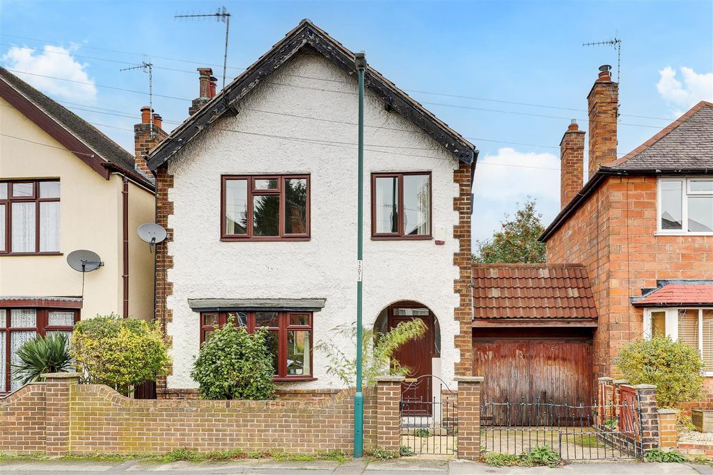 Property photo 1 of 22 574.Jpg