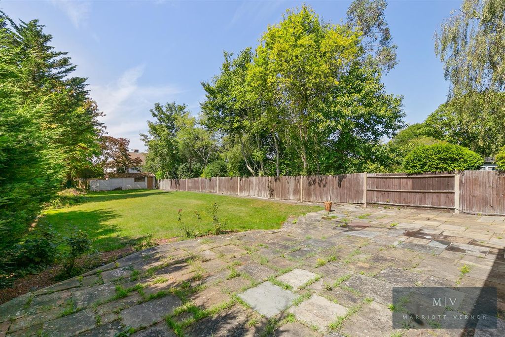 Additional image 18 of 6 bed detached house for saleCroham Park Avenue, South Croydon CR2